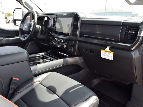 New 2026 Ford F250 Lariat w/ Chrome Package AWD/4WD image 22