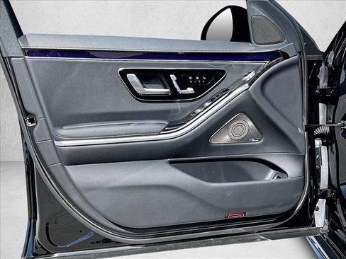 Used 2022 Mercedes-Benz S 500 S 500 image 18