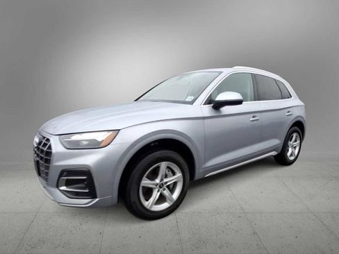 Certified 2023 Audi Q5 2.0T Premium w/ Convenience Package image 4