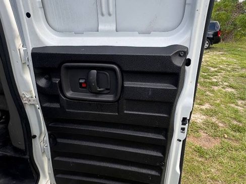 Used 2003 Chevrolet Express 3500 Extended RWD image 18