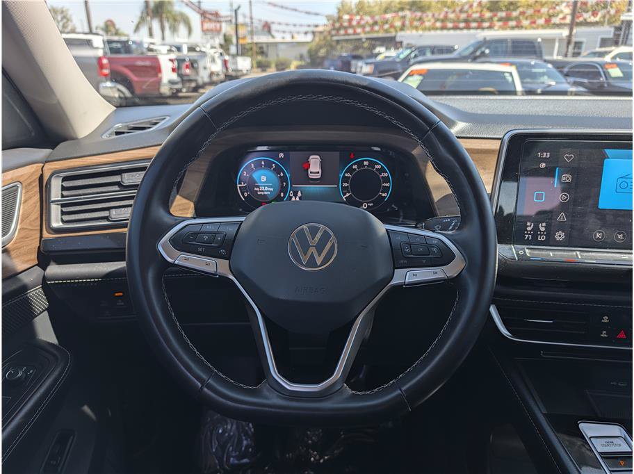 Used 2024 Volkswagen Atlas SE FWD image 7