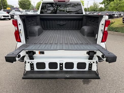 Used 2022 Chevrolet Silverado 1500 RST w/ Texas Edition Plus AWD/4WD image 11