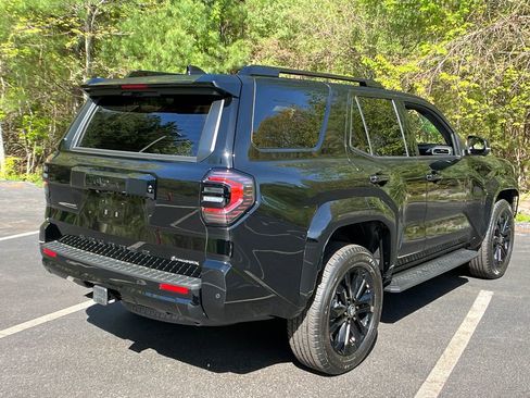 New 2026 Toyota 4Runner 4WD image 5