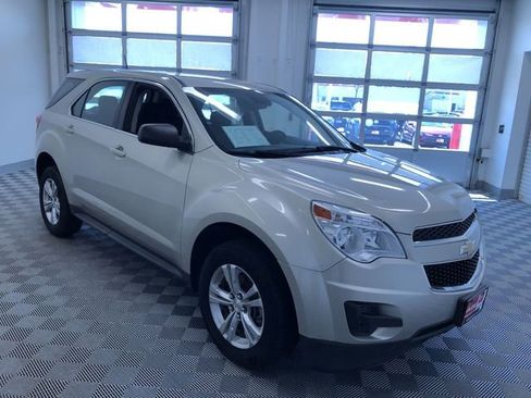 Used 2015 Chevrolet Equinox LS image 35