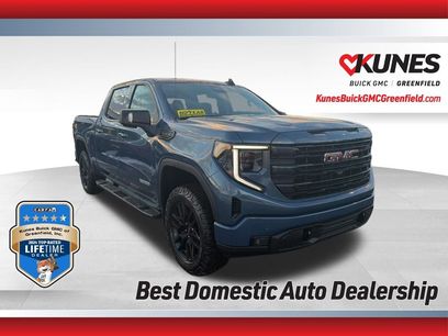 New 2026 GMC Sierra 1500 Elevation w/ Elevation Premium Package