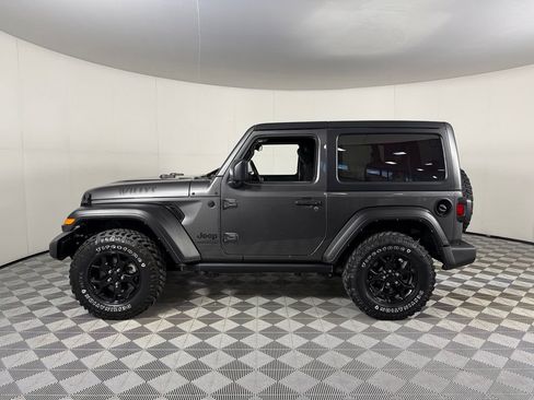Used 2022 Jeep Wrangler Sport AWD/4WD image 10