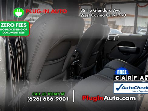 Used 2023 Jeep Gladiator Sport AWD/4WD image 19