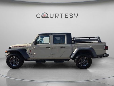 Used 2020 Jeep Gladiator Sport w/ Quick Order Package 24S image 4