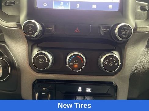 Certified 2022 RAM 2500 Tradesman AWD/4WD image 19