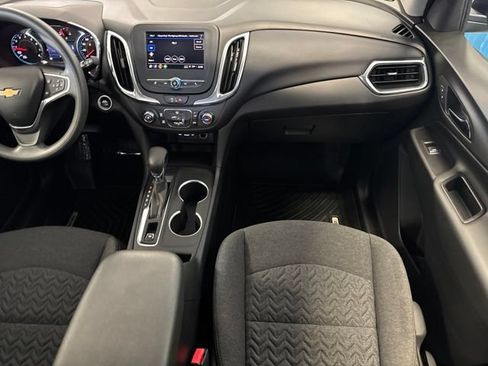 Used 2022 Chevrolet Equinox LT FWD image 14