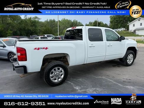 Used 2011 Chevrolet Silverado 2500 LT w/ Convenience Package AWD/4WD image 6