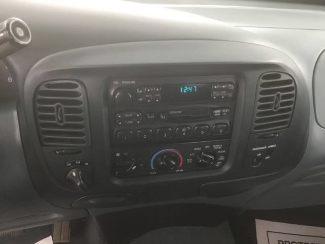 Used 1998 Ford F150 XLT AWD/4WD image 24