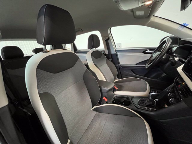 Used 2025 Volkswagen Taos S FWD image 9