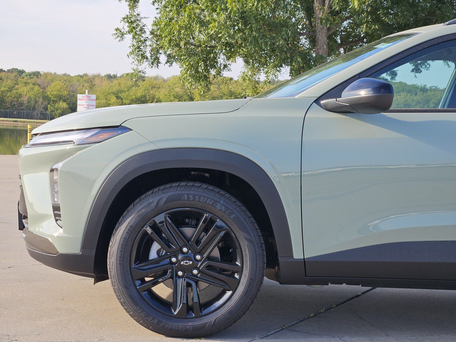 New 2026 Chevrolet Trax ACTIV w/ Driver Confidence Package FWD image 6