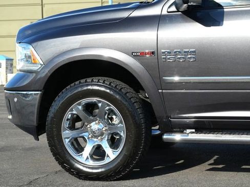 Used 2016 RAM 1500 Laramie w/ Convenience Group AWD/4WD image 12