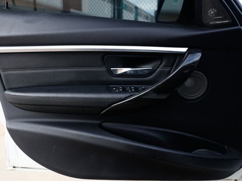 Used 2017 BMW 340i xDrive Sedan image 49