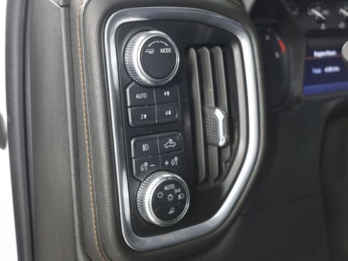 Used 2023 GMC Sierra 2500 AT4 w/ AT4 Preferred Package image 16