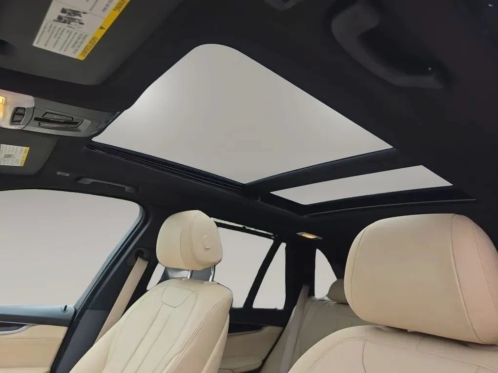 Used 2018 BMW X5 sDrive35i RWD image 16