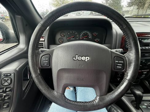 Used 2000 Jeep Grand Cherokee Limited image 18