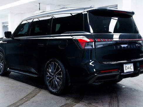 Used 2025 INFINITI QX80 Autograph w/ Autograph Exterior Package AWD/4WD image 4