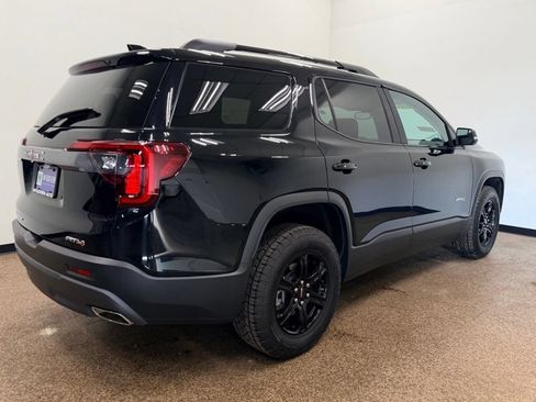 Used 2023 GMC Acadia AT4 w/ Technology Package AWD/4WD image 6