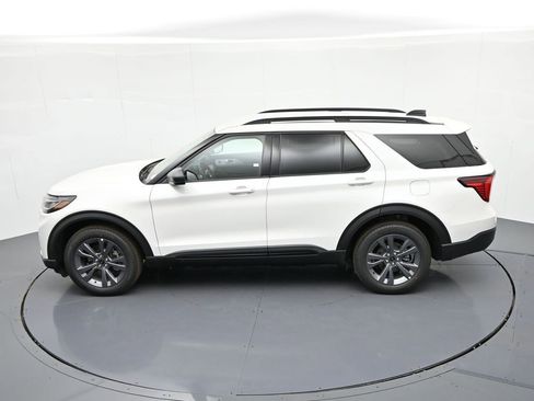 New 2026 Ford Explorer Active w/ Active Comfort Package AWD/4WD image 29