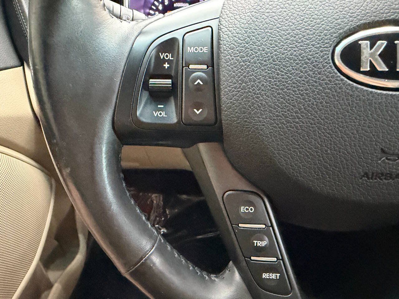 Used 2012 Kia Optima EX FWD image 23