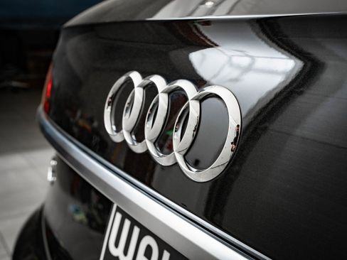 Used 2023 Audi Q5 2.0T Premium w/ Convenience Package image 18