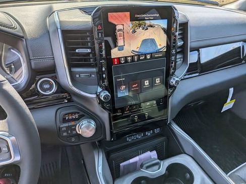 New 2026 RAM 1500 Laramie AWD/4WD image 17