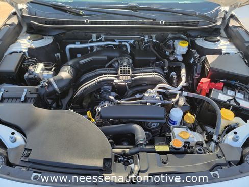 Used 2021 Subaru Outback Touring w/ Popular Package #2 image 37