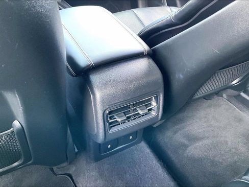 Used 2024 Lincoln Corsair Reserve w/ Equipment Group 201A AWD/4WD image 34