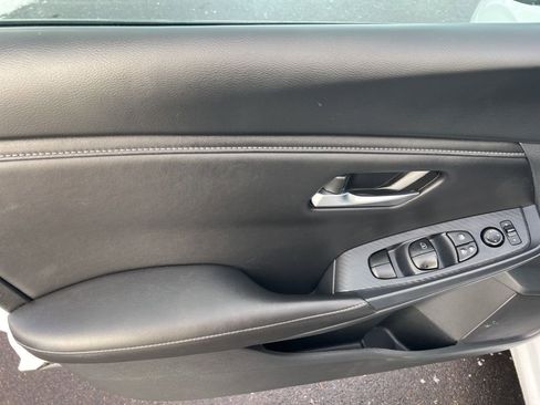 Certified 2024 Nissan Sentra SV image 7