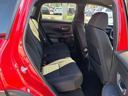 Used 2024 Honda HR-V Sport image 17