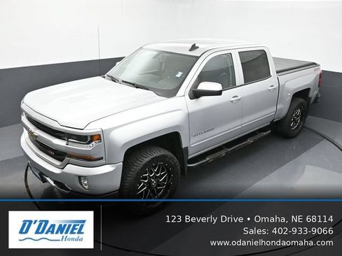 Used 2016 Chevrolet Silverado 1500 LT w/ All Star Edition AWD/4WD image 16