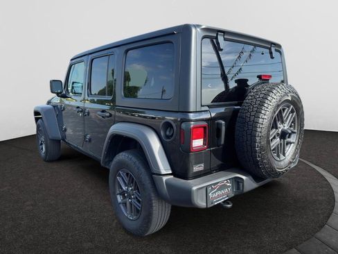 Used 2024 Jeep Wrangler Unlimited Sport AWD/4WD image 7