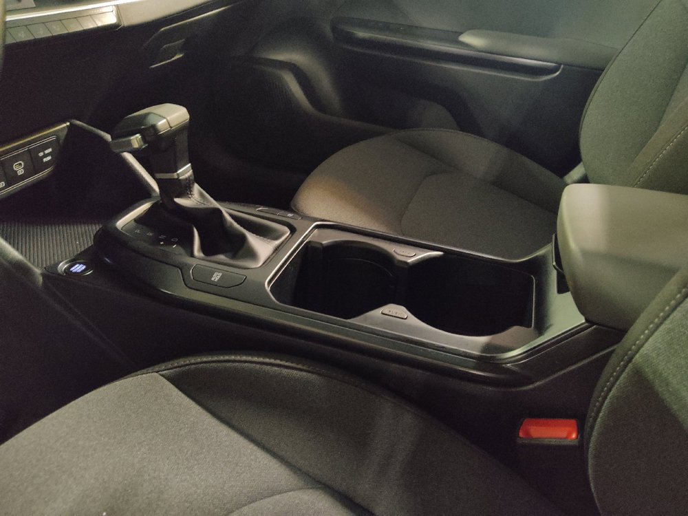 Used 2025 Kia K4 FWD image 26