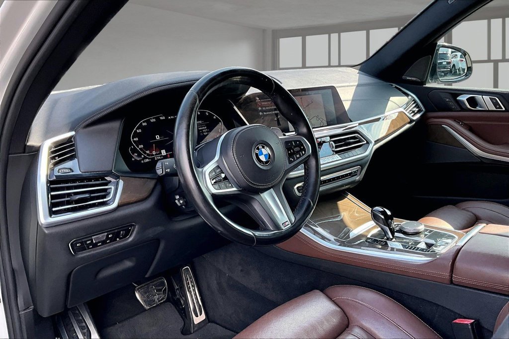Used 2021 BMW X5 M50i AWD/4WD image 14