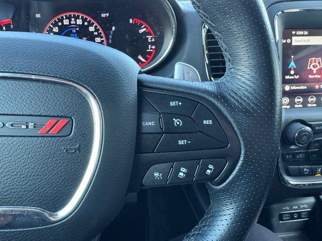 Used 2018 Dodge Durango R/T w/ Technology Group AWD/4WD image 24