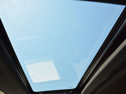 Used 2023 Honda CR-V Sport Touring image 27