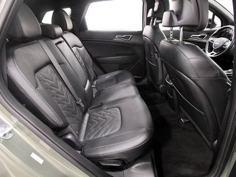 Certified 2023 Kia Sportage X-Line w/ X-Line Premium Package AWD/4WD image 18