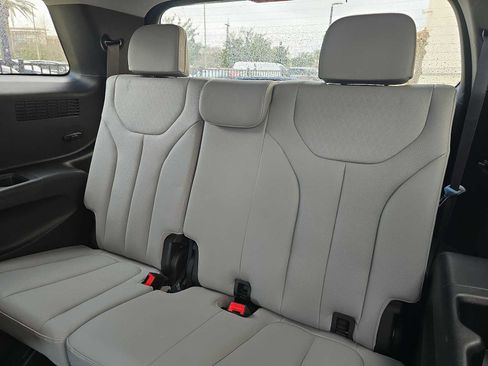 Used 2021 Hyundai Palisade SEL w/ Premium Package image 8