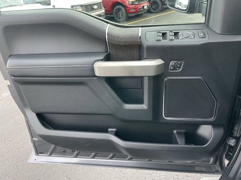 Used 2021 Ford F250 Lariat w/ Lariat Value Package image 57