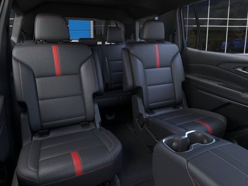 New 2027 Chevrolet Traverse RS AWD/4WD image 17