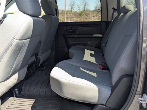 Used 2017 RAM 1500 Express image 23