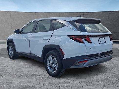 Used 2025 Hyundai Tucson SE AWD/4WD image 7