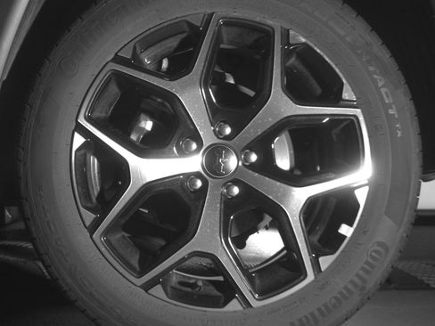 Used 2025 Jeep Compass Limited image 14