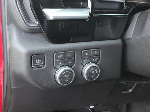 New 2026 GMC Sierra 2500 SLT w/ SLT Premium Package image 21