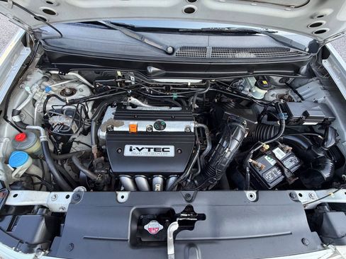 Used 2011 Honda Element EX image 16