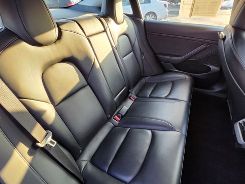 Used 2022 Tesla Model 3 image 20