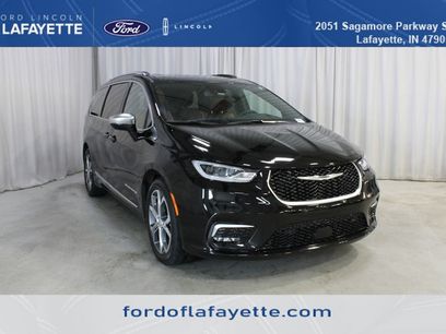 Used 2026 Chrysler Pacifica Pinnacle